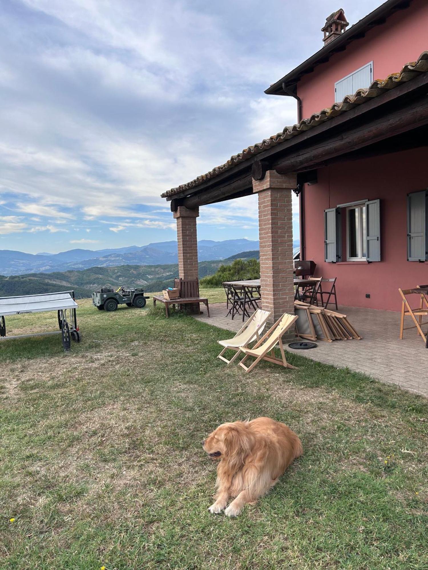 Paradiso Sulle Colline Parmensi Medesano ภายนอก รูปภาพ